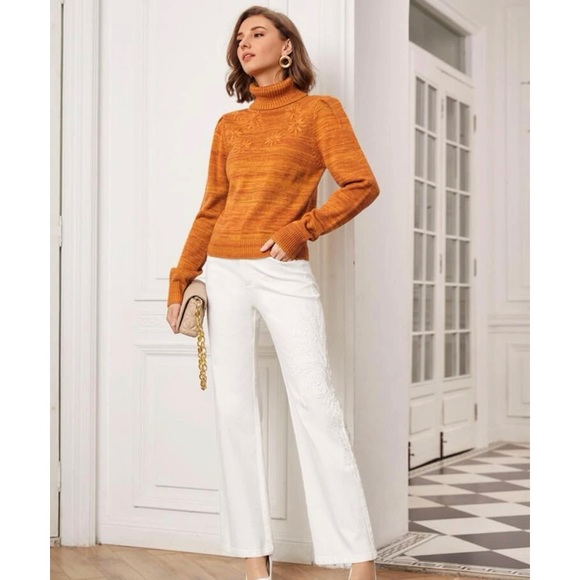 🧡🍁🌻Beautiful MOTF turtleneck sweater with embroidered flowers. 🧡💛 - Picture 5 of 10